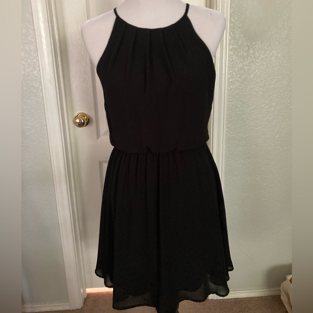 Lush Black sleeveless dress open back